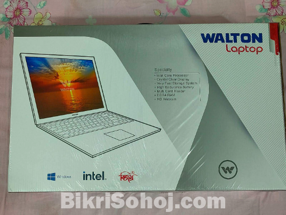 New non-uesd Walton laptop